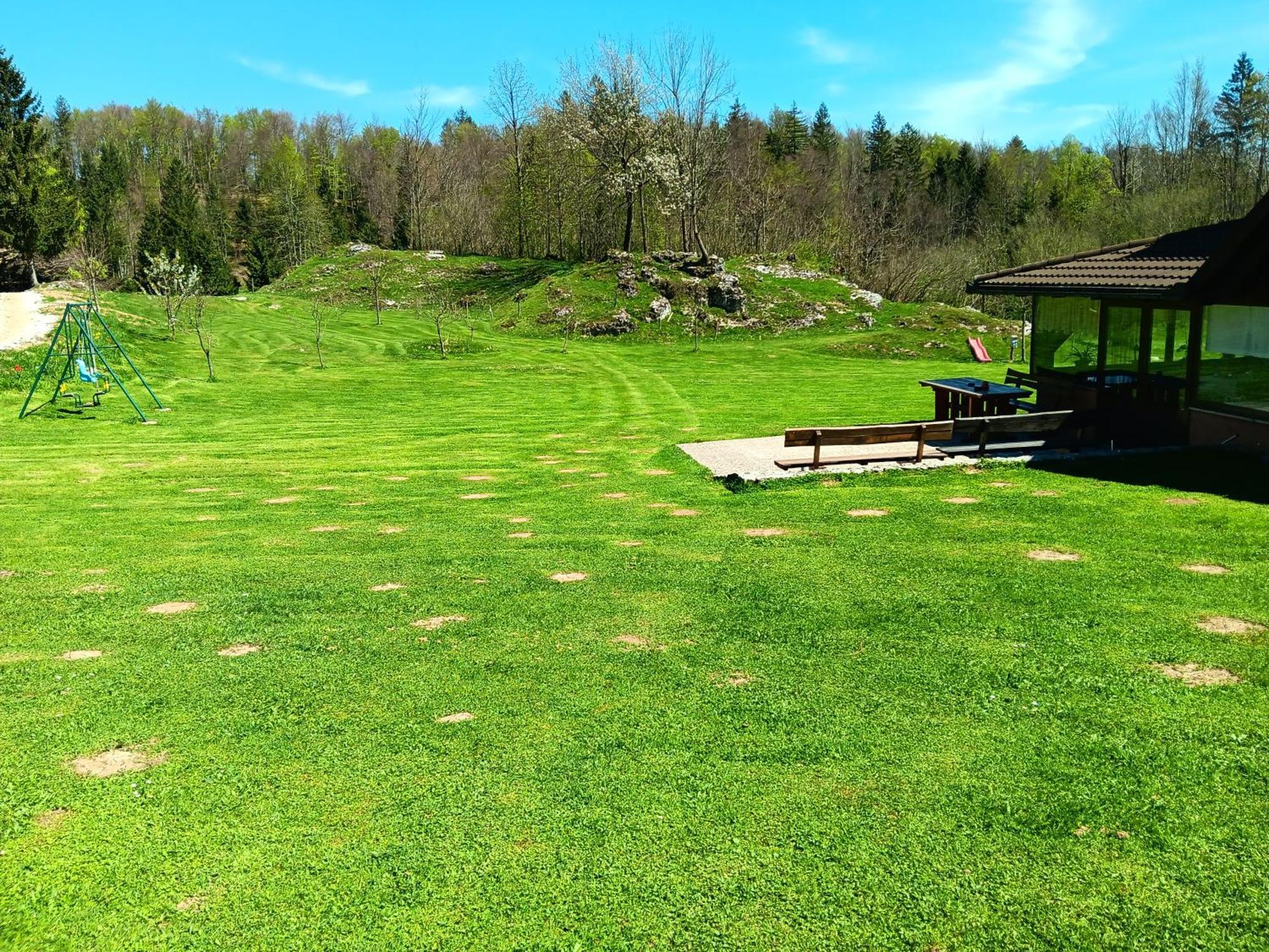 Turisticna Kmetija Pr Mark Trebce Esterno foto